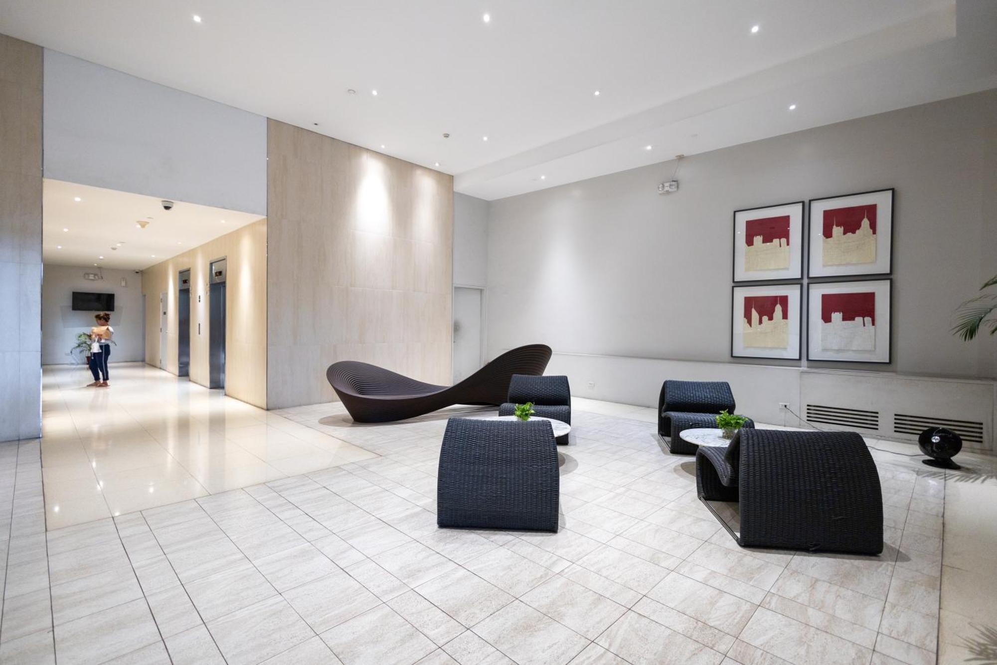 شقة New 2Br Of 86Sqm With Parking & Netflix In Bgc مانيلا المظهر الخارجي الصورة